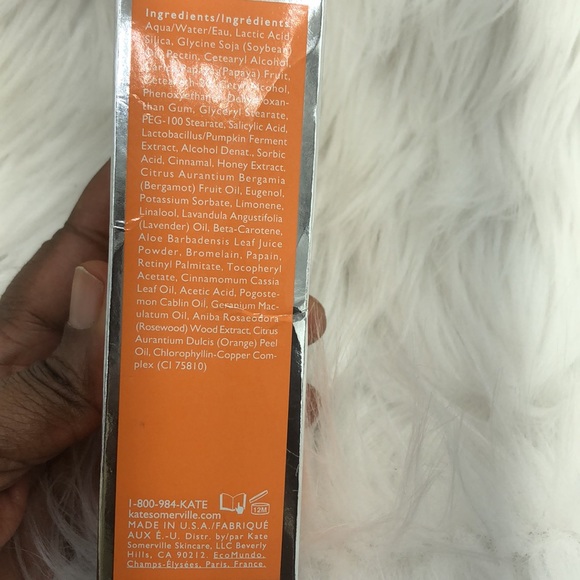 Kate Somerville EXFOLIKATE® INTENSIVE EXFOLIATING TREATMENT 60ml/2 FL oz. - Picture 3 of 8